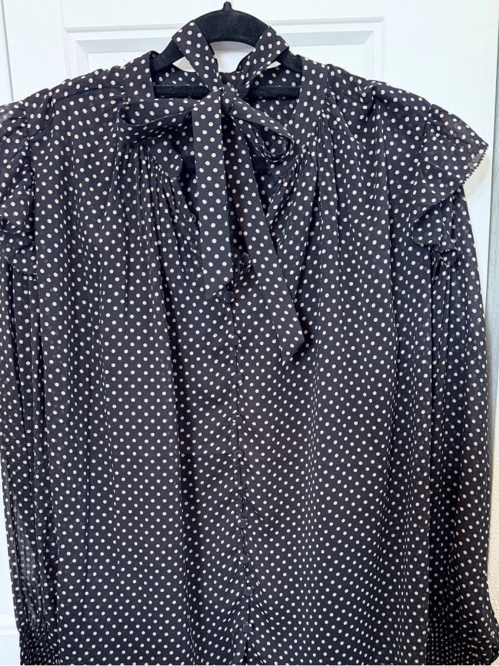 All Saints Women's Black and white Polka Dot Tie-Neck long sleeve Blouse size 4